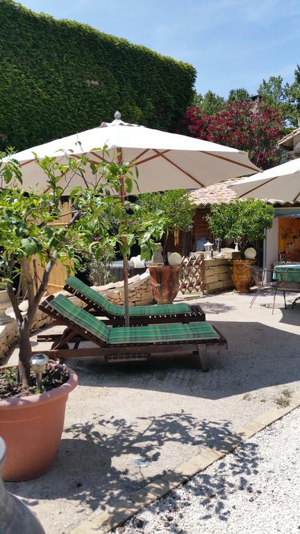 Le Clos Des Aramons Bernis Exterior foto
